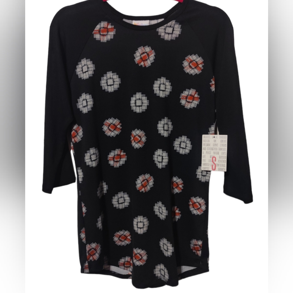 Small baseball style t